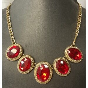 Signed Erica Lyons Red Faceted 5-Oval Necklace 18-21 Inch